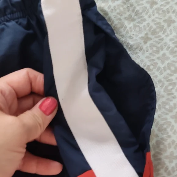 H&M Men's Red and Navy Colorblock Swim Shorts XL - Picture 12 of 12